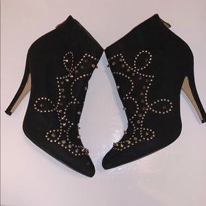 Forever 21  Metallic Studded Booties (black)